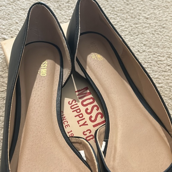 Mossimo Supply Co. black Mohana Pointed Toe Casual Flats Size 7.5 - Picture 3 of 9